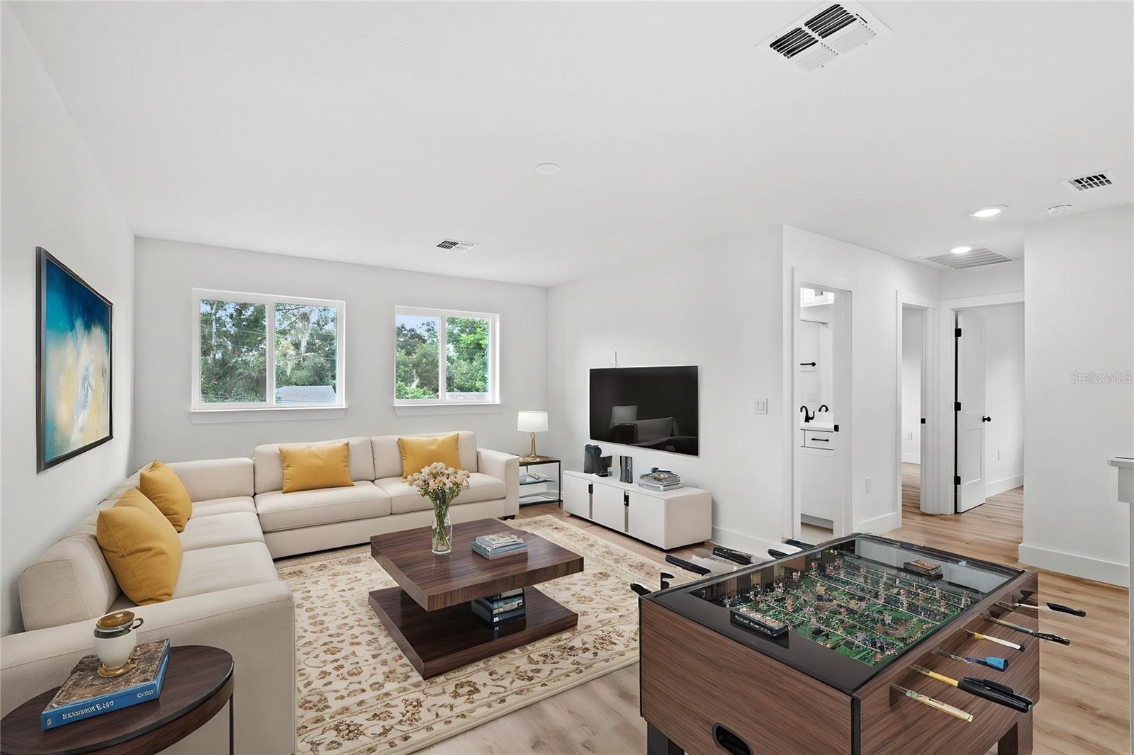 634 BURCH AVE photo 3