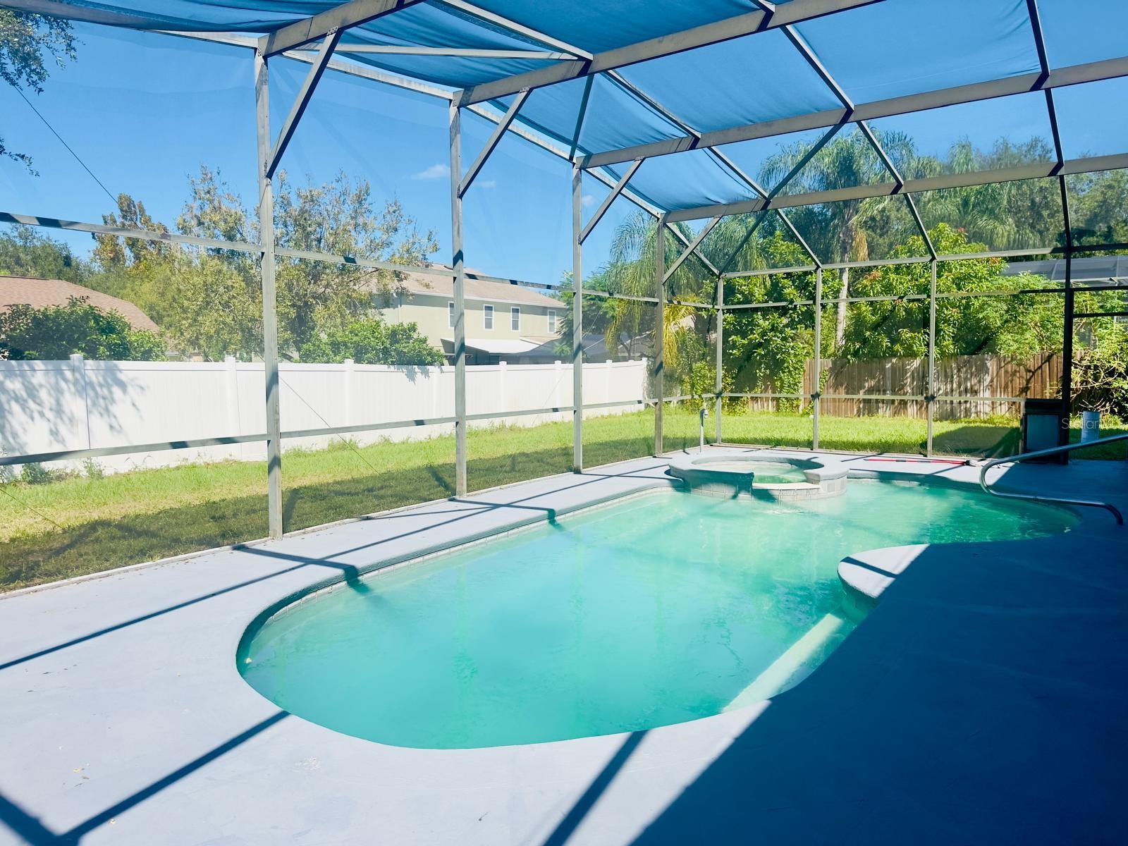 2656 REAGAN TRL photo 2