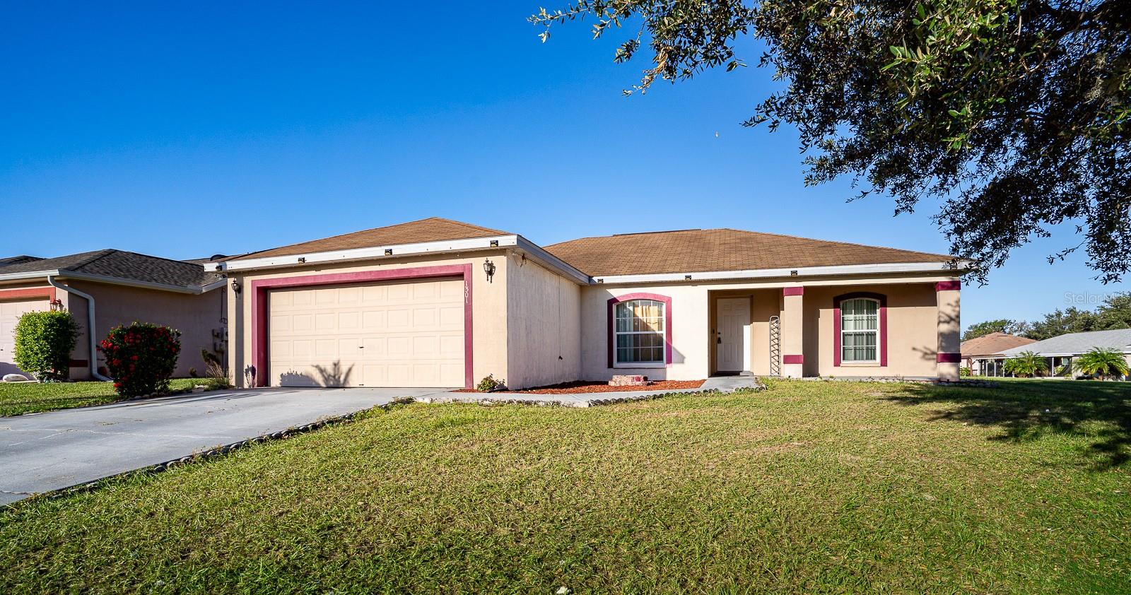 1301 LAUREL GLEN DR photo 2