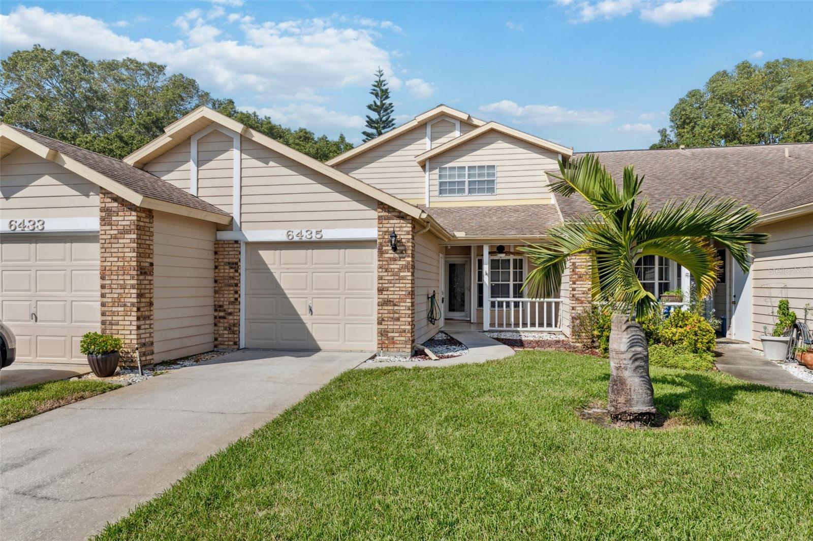 6435 THICKET TRL photo 2
