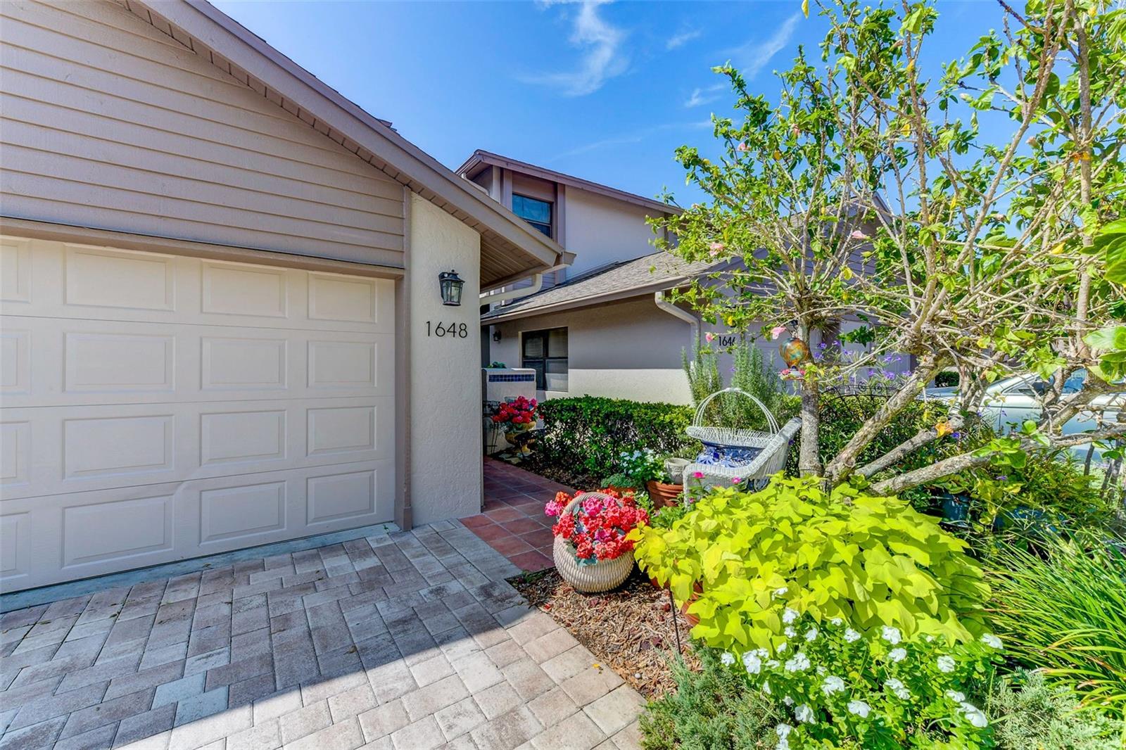 1648 STARLING DR #202 photo 5