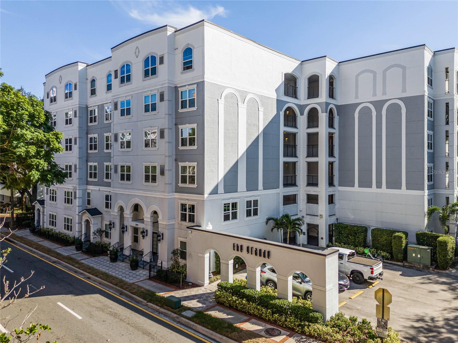 202 E SOUTH ST #3051 — home for sale