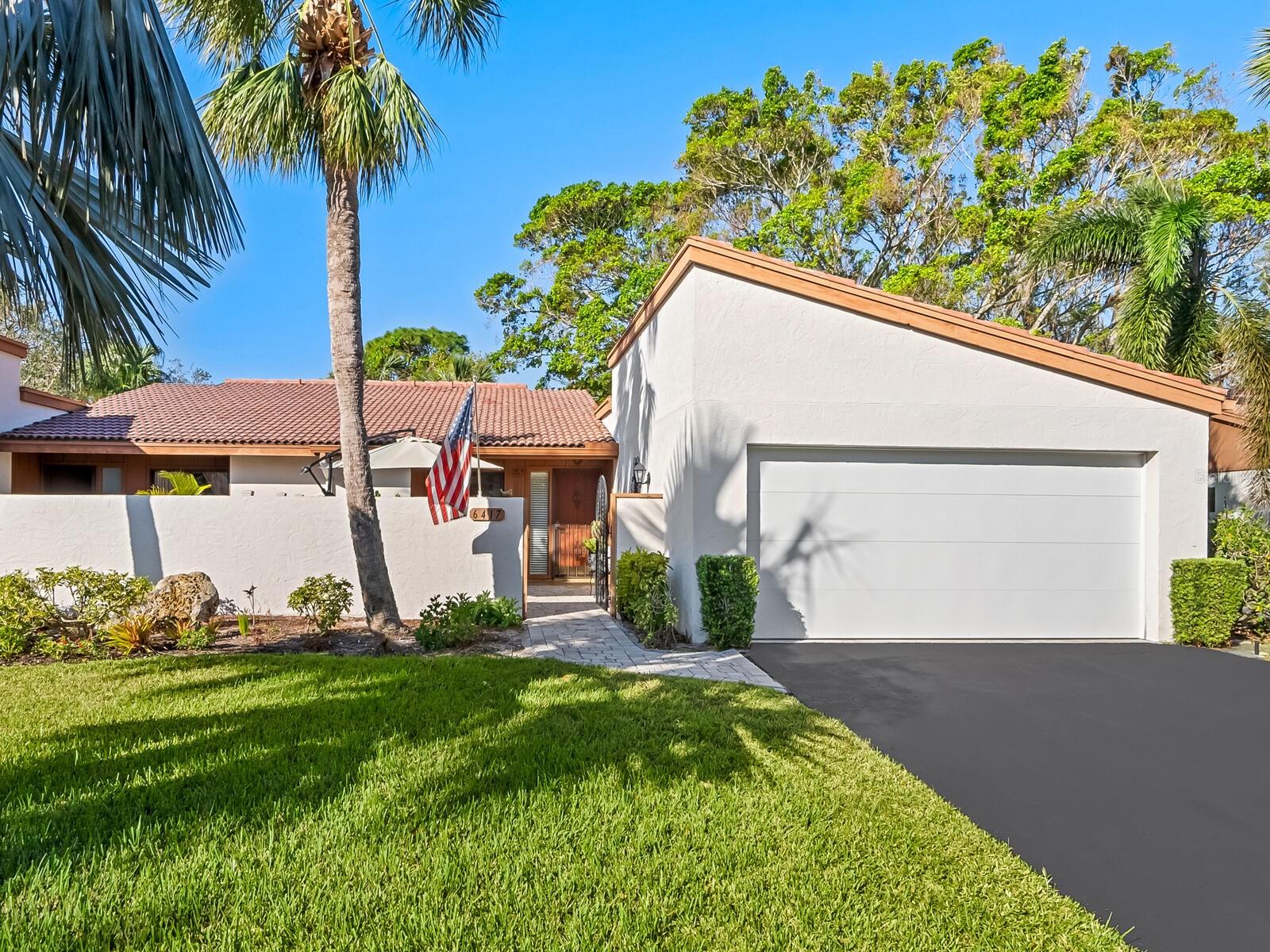 6417 MEADOWLARK LN #6417 — home for sale