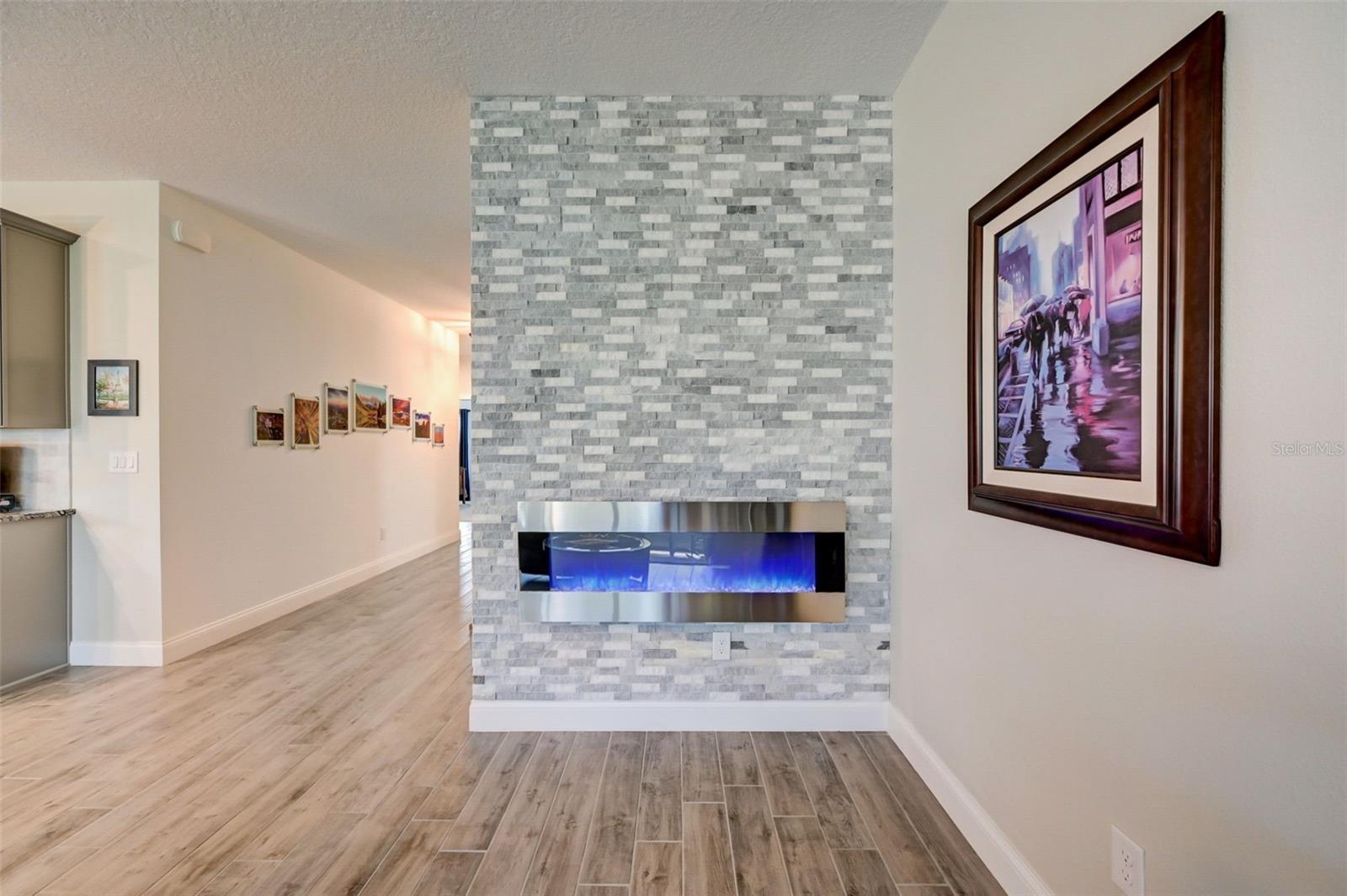 5521 LIMELIGHT DR photo 3