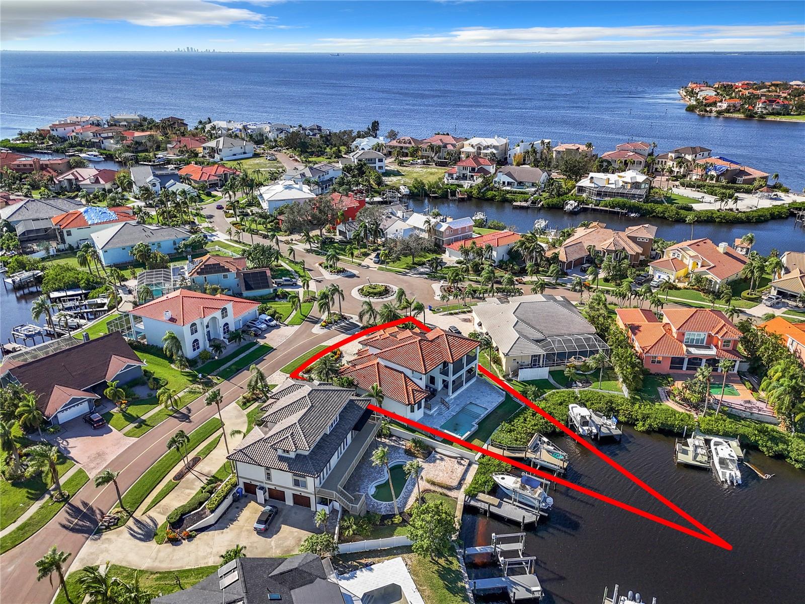 949 SYMPHONY ISLES BLVD photo 4
