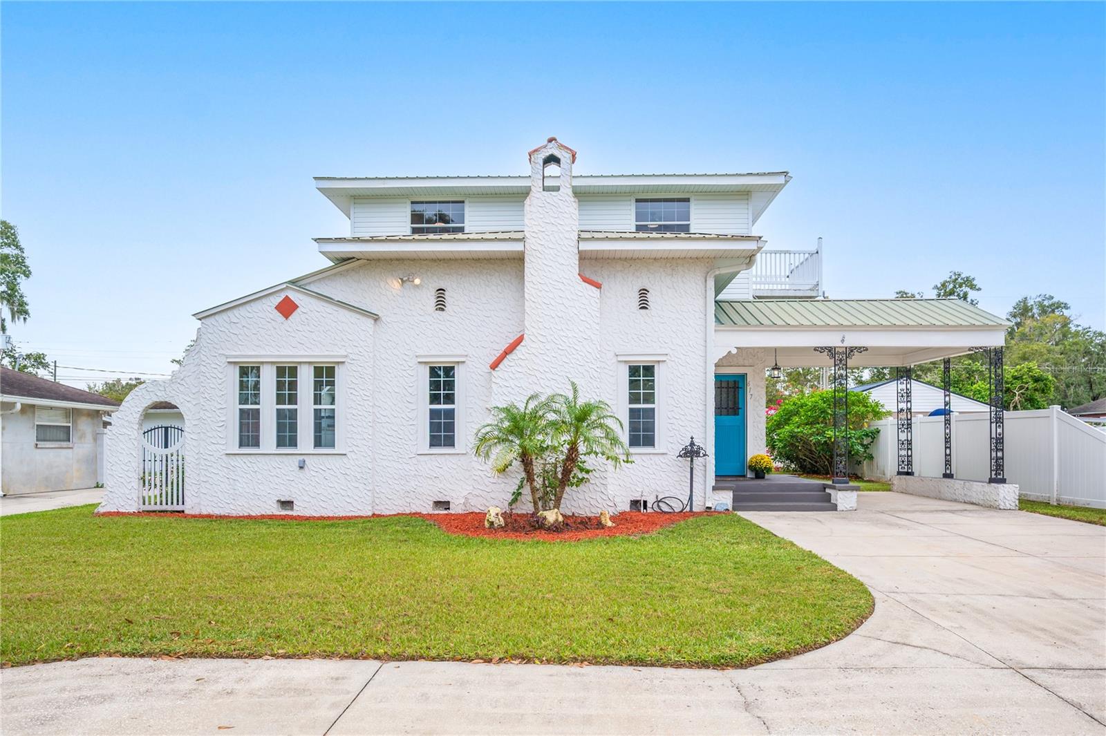 Single Family Residence