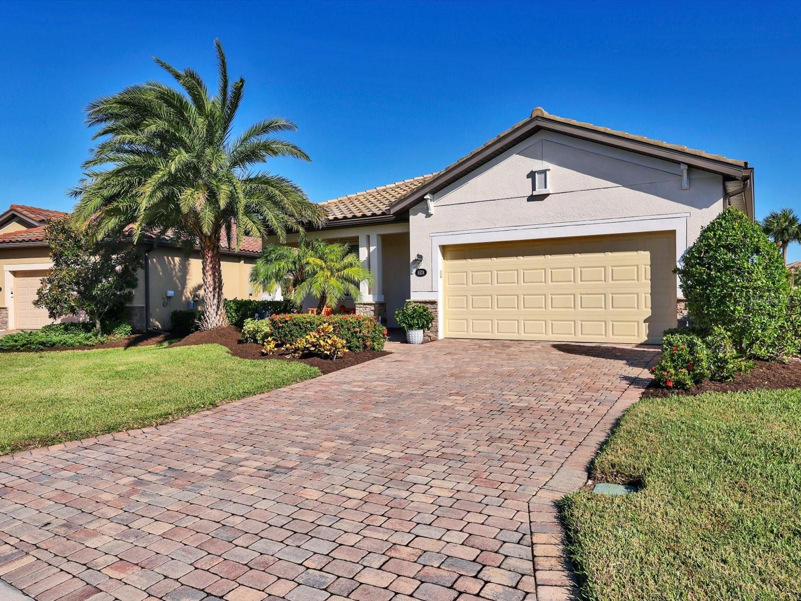 6524 WILLOWSHIRE WAY photo 5
