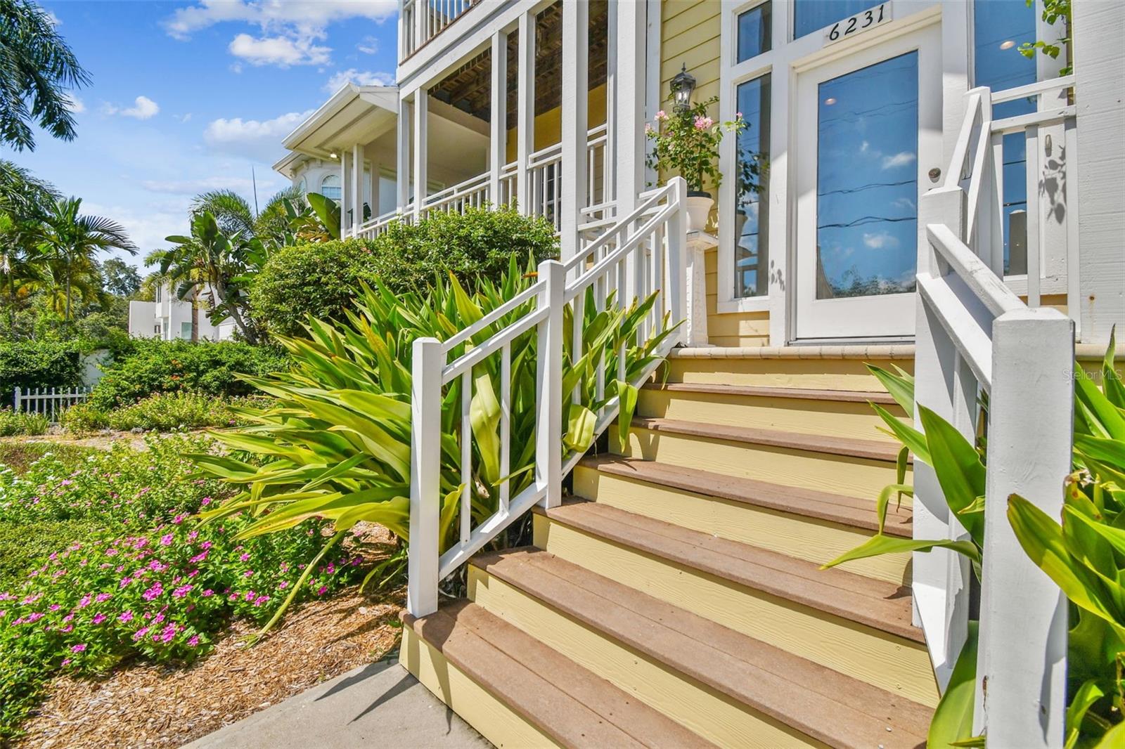 6231 BAYSHORE BLVD photo 3
