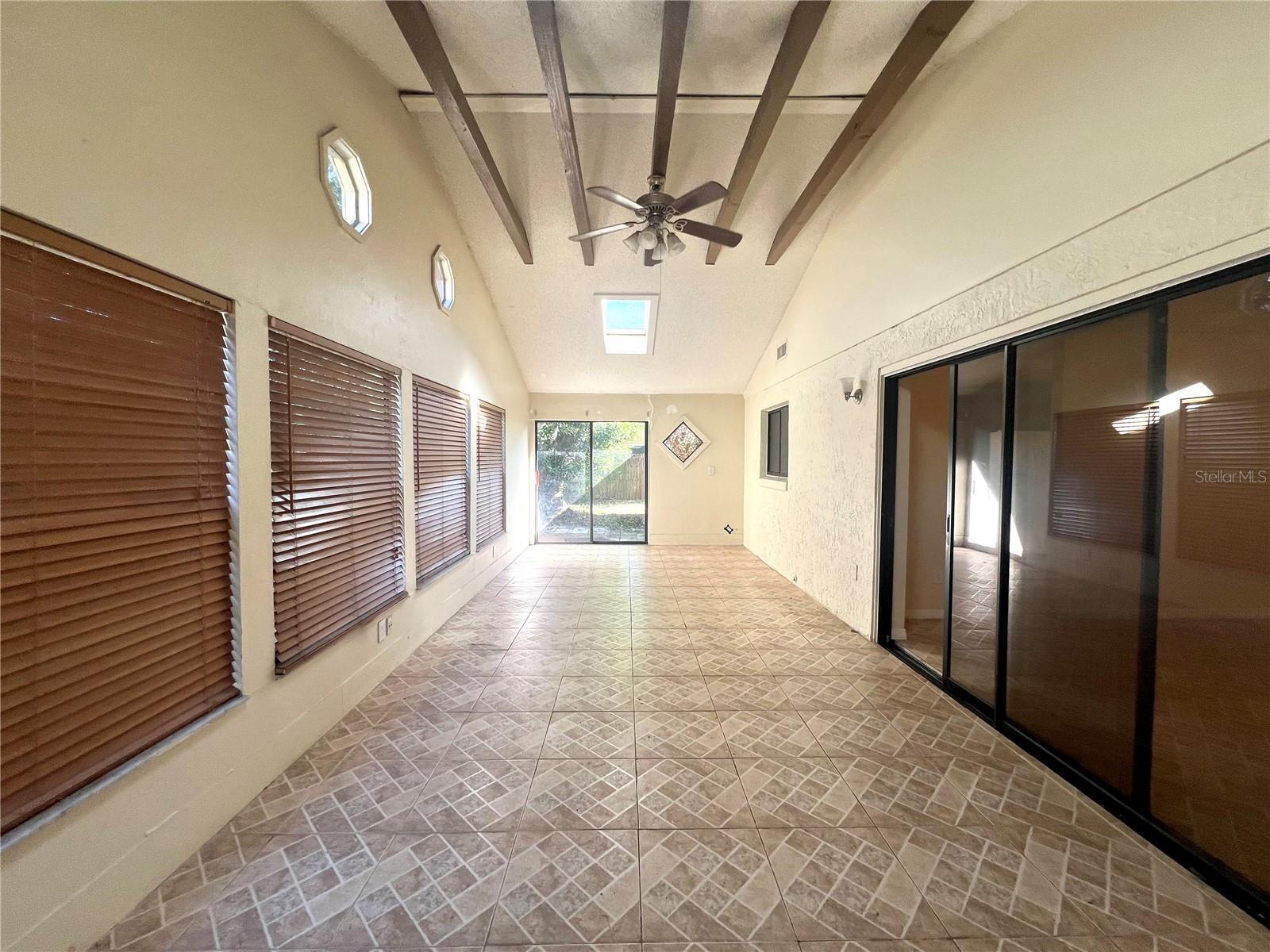 261 DUBLIN DR