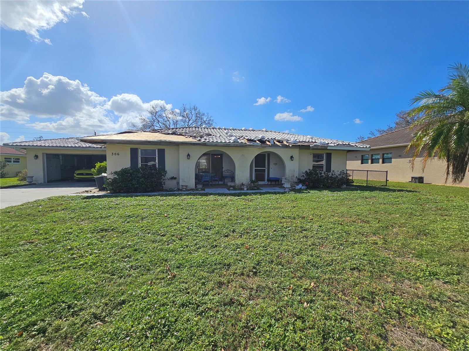 306 SIGNORELLI DR photo 2