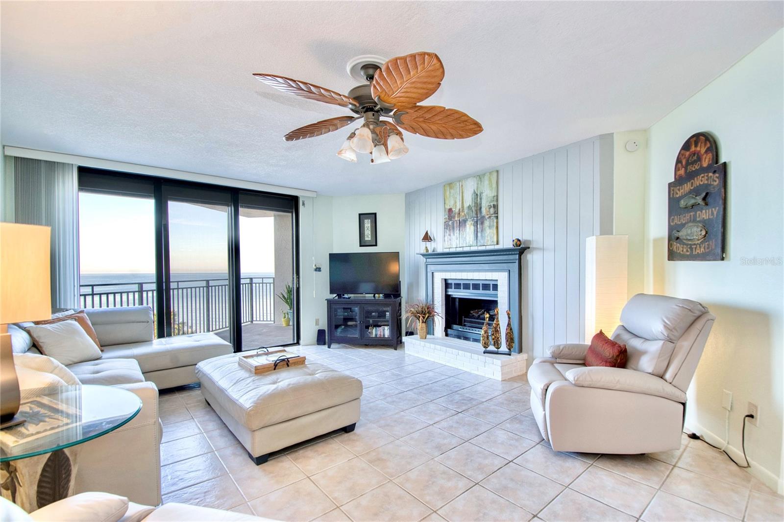 2618 GULF BLVD #407 photo 5