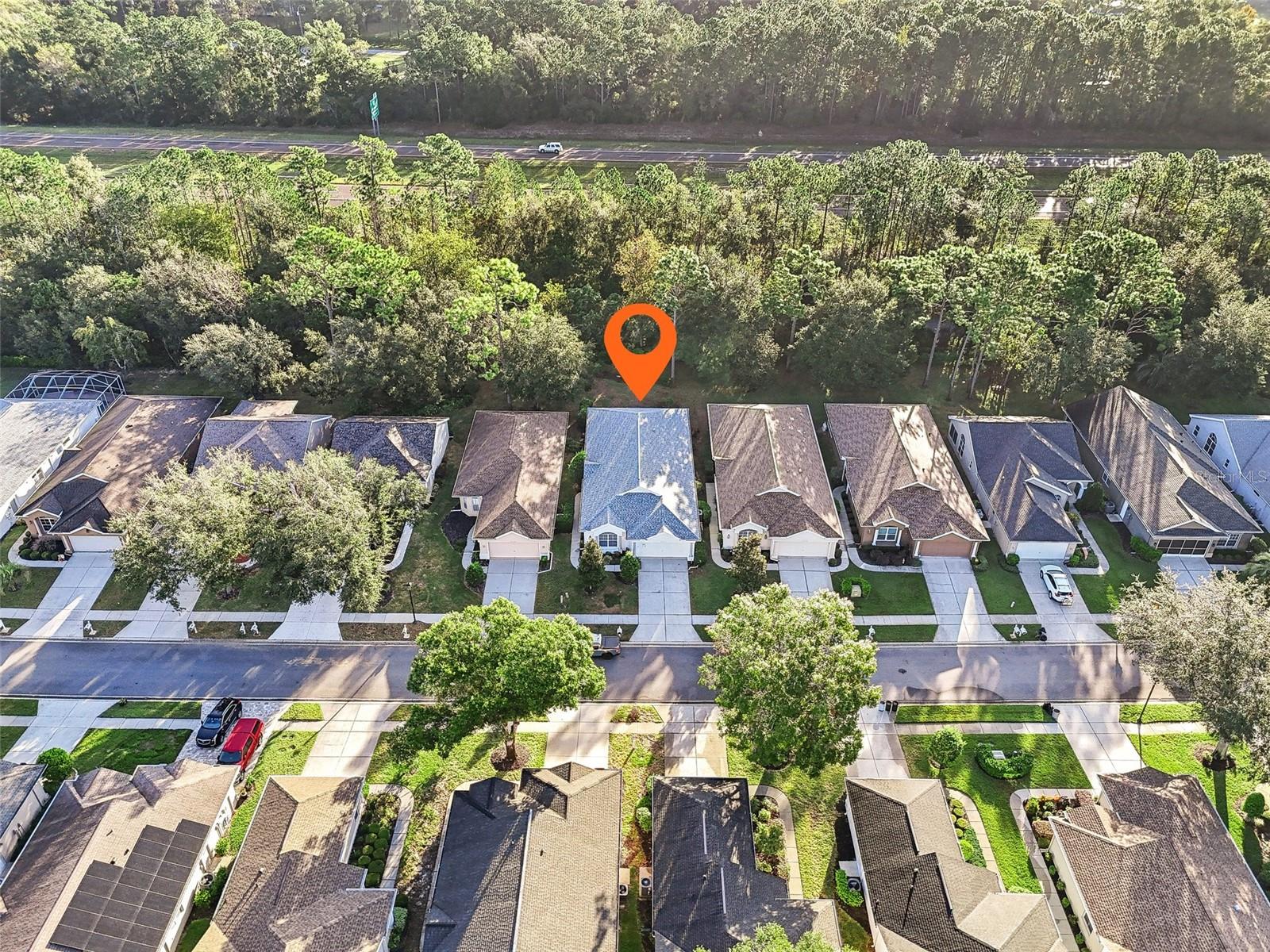 5544 LEGEND HILLS LN photo 2