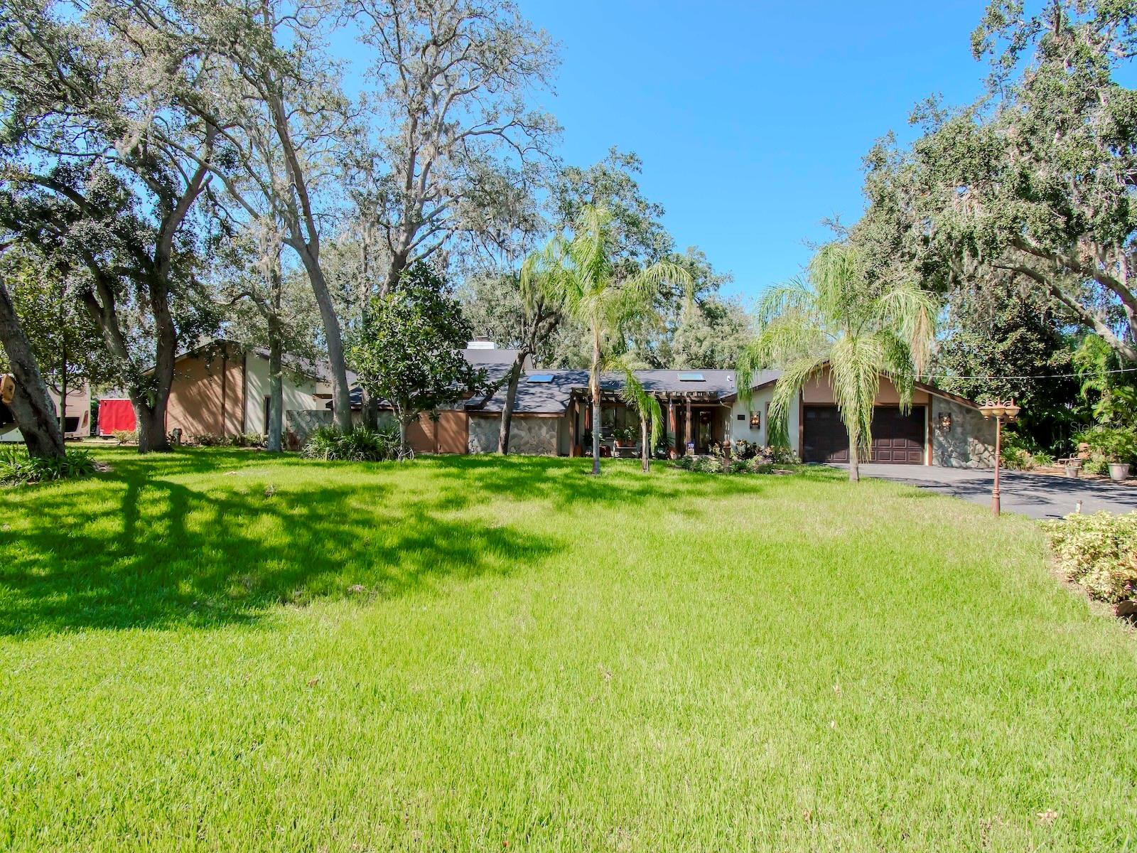 6207 RIDGE TOP DR photo 4