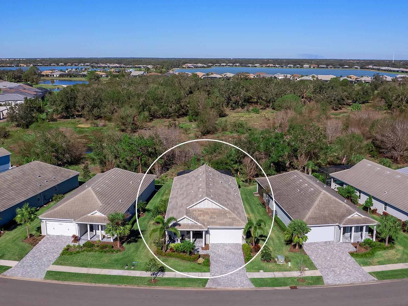 7996 SANDSTAR WAY photo 3