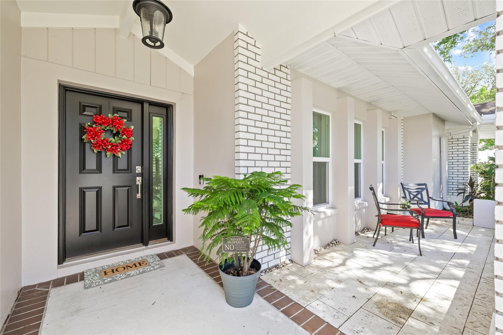 1300 CEDAR CT photo 3