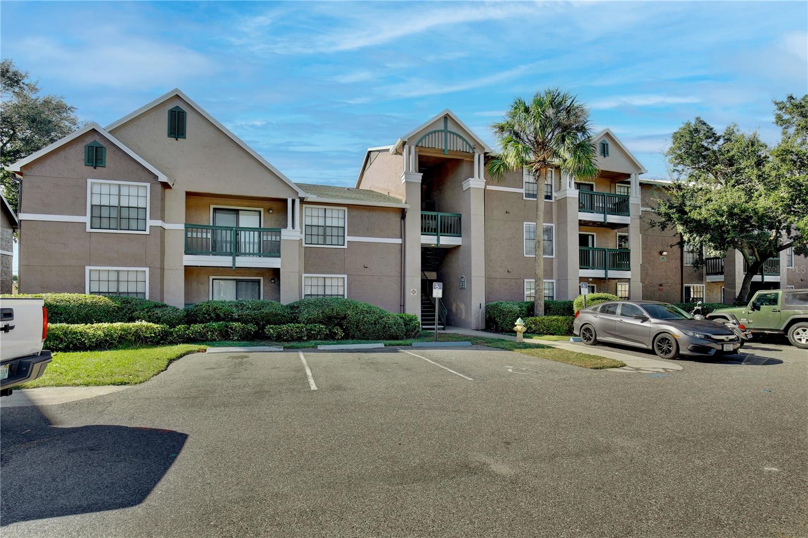 7667 N WICKHAM RD #1509 photo 2