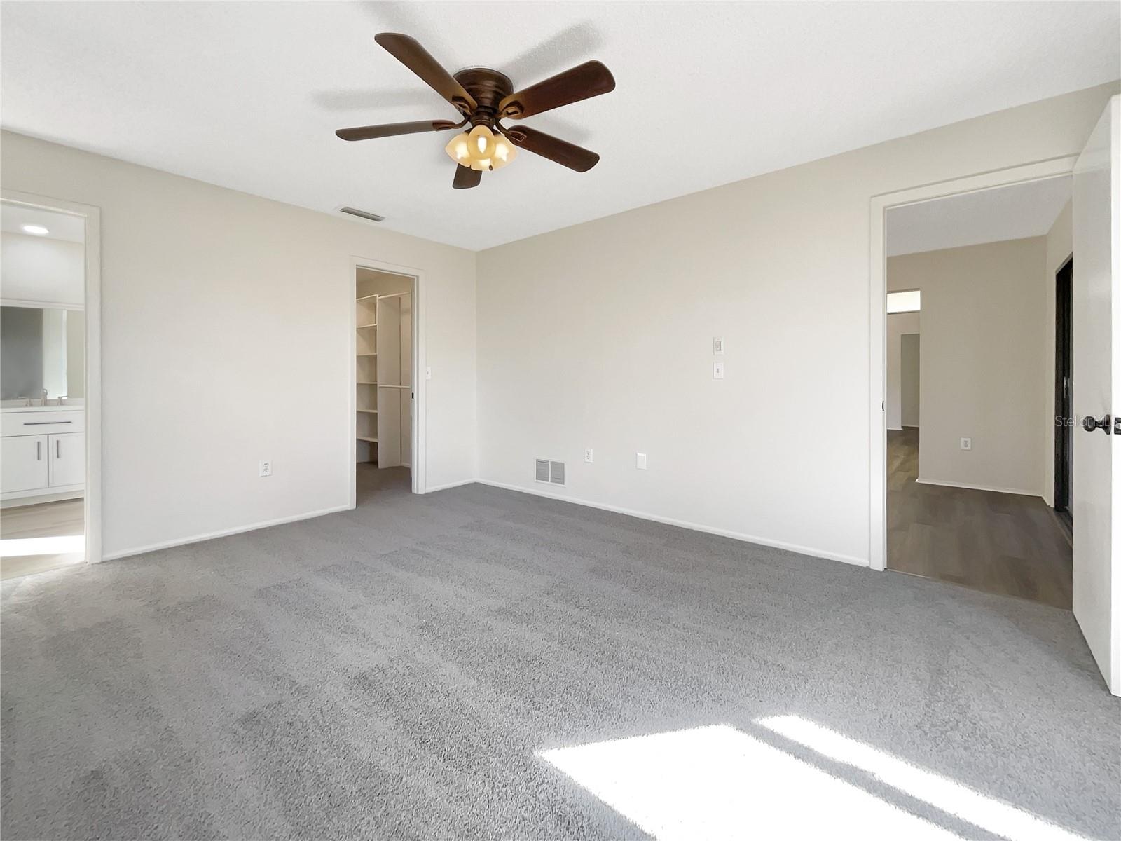 4143 WAIKIKI DR photo 5