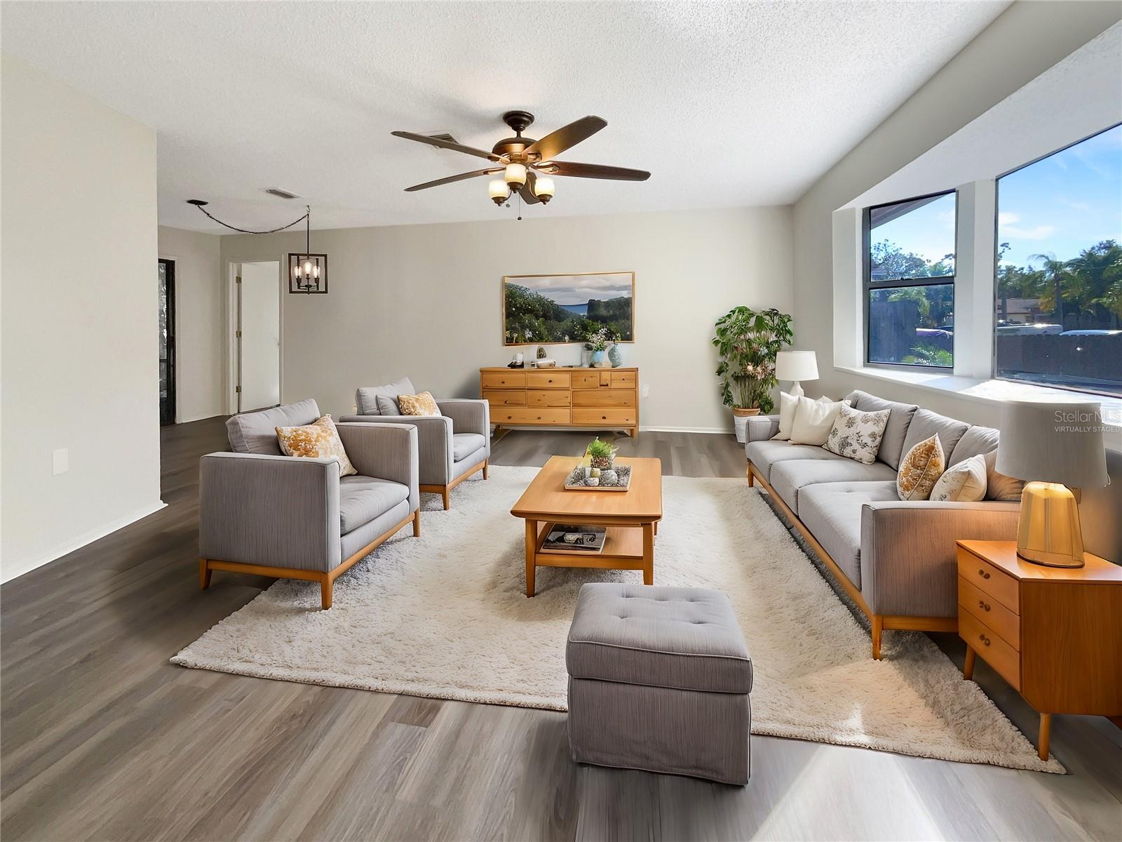 4143 WAIKIKI DR photo 2