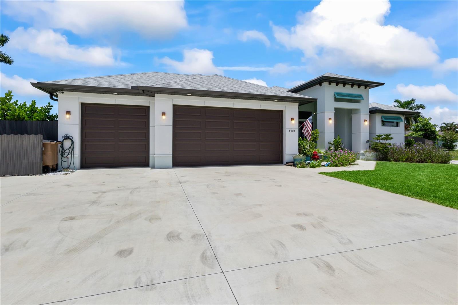 Single Family Residence