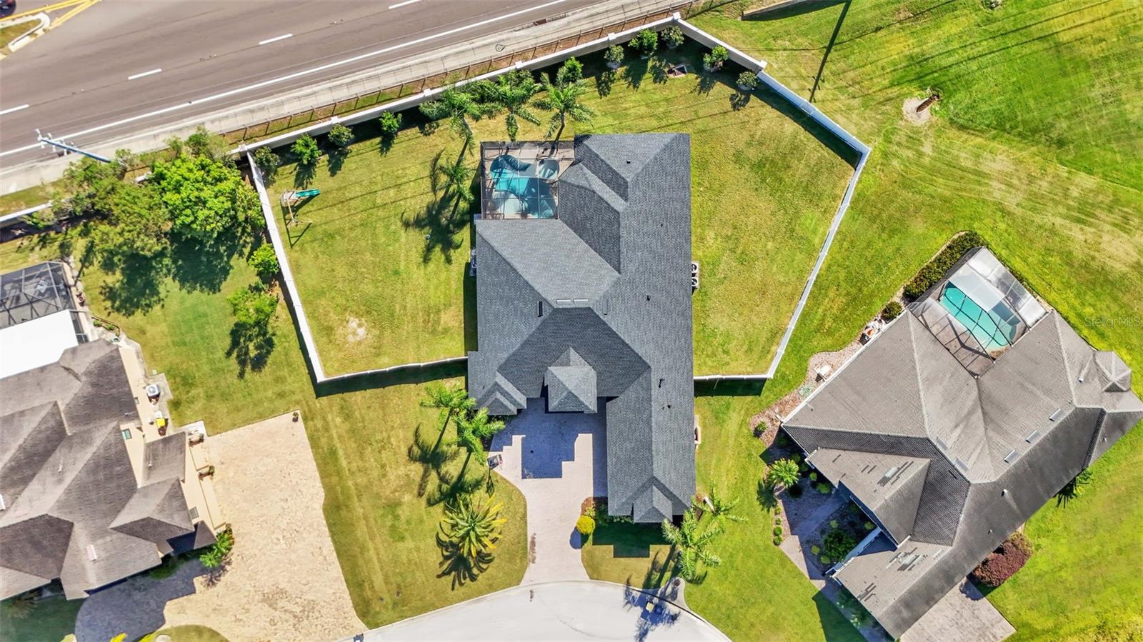 3652 FRENTRESS DR photo 2