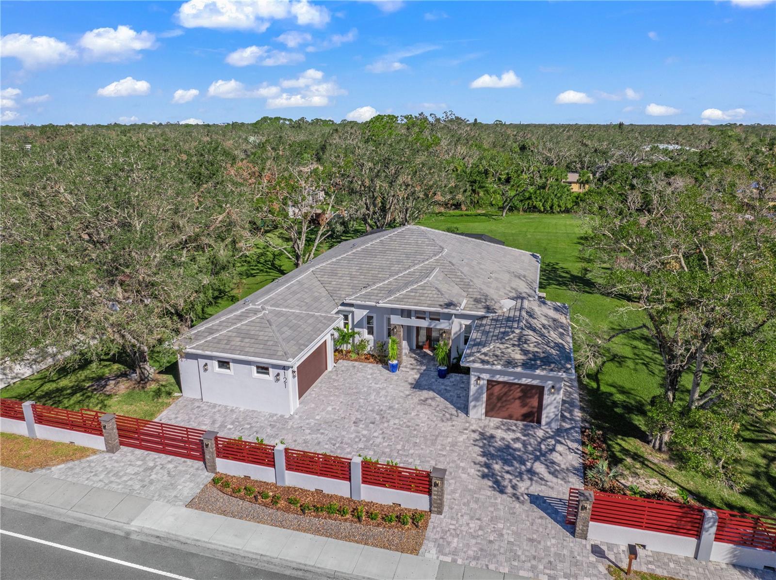 Single Family Residence