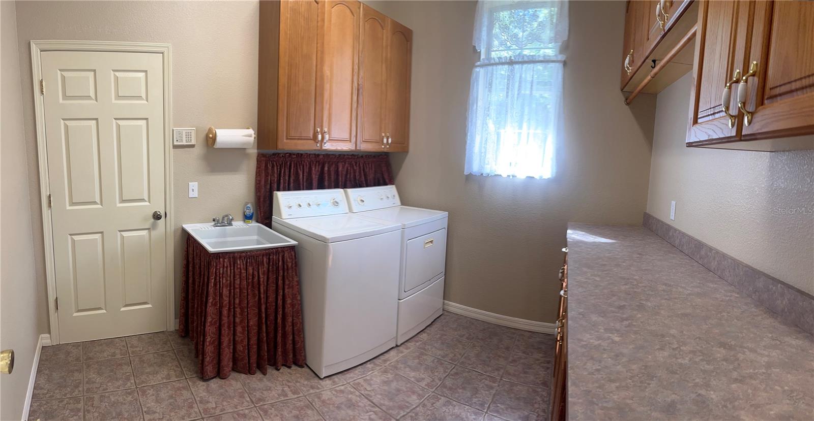 5324 N SIERRA VISTA DR photo 5
