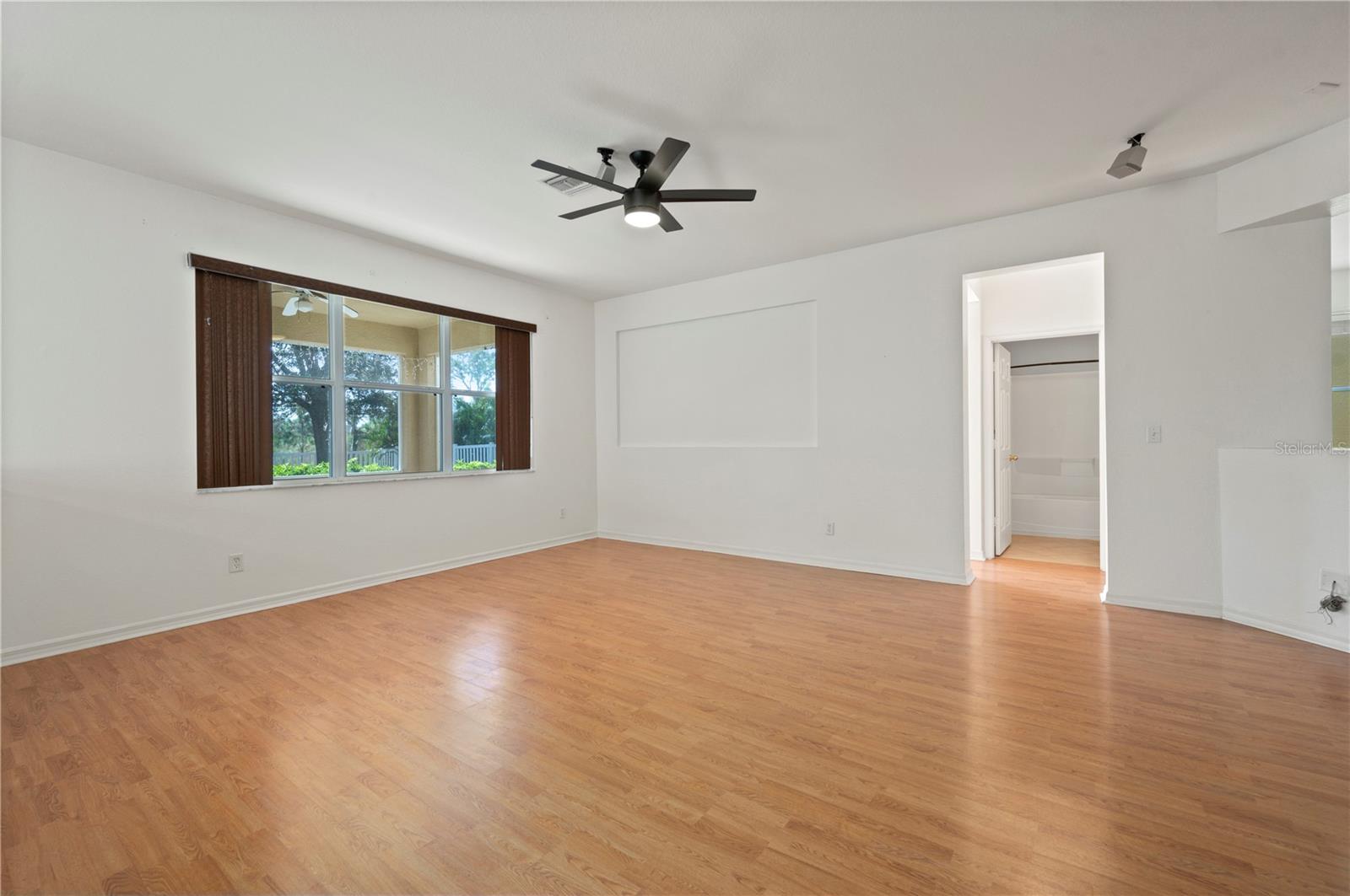 10044 WINDING RIVER RD photo 4
