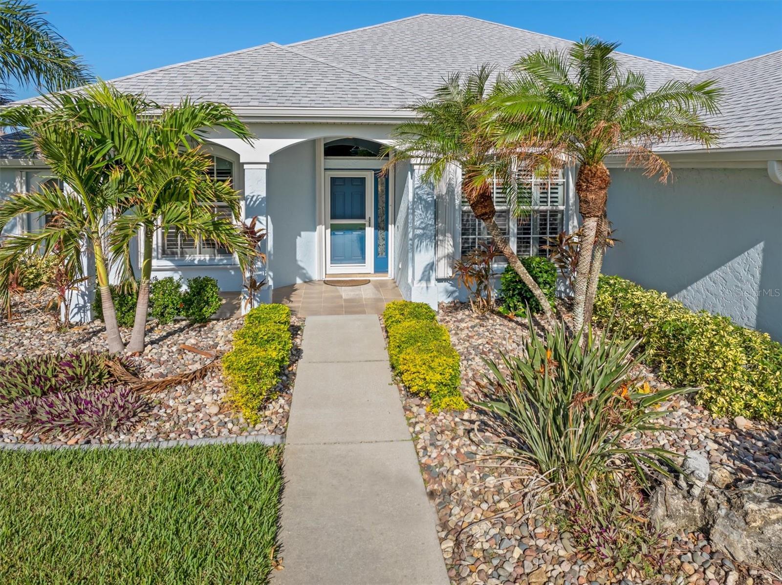2347 JASMINE WAY photo 2