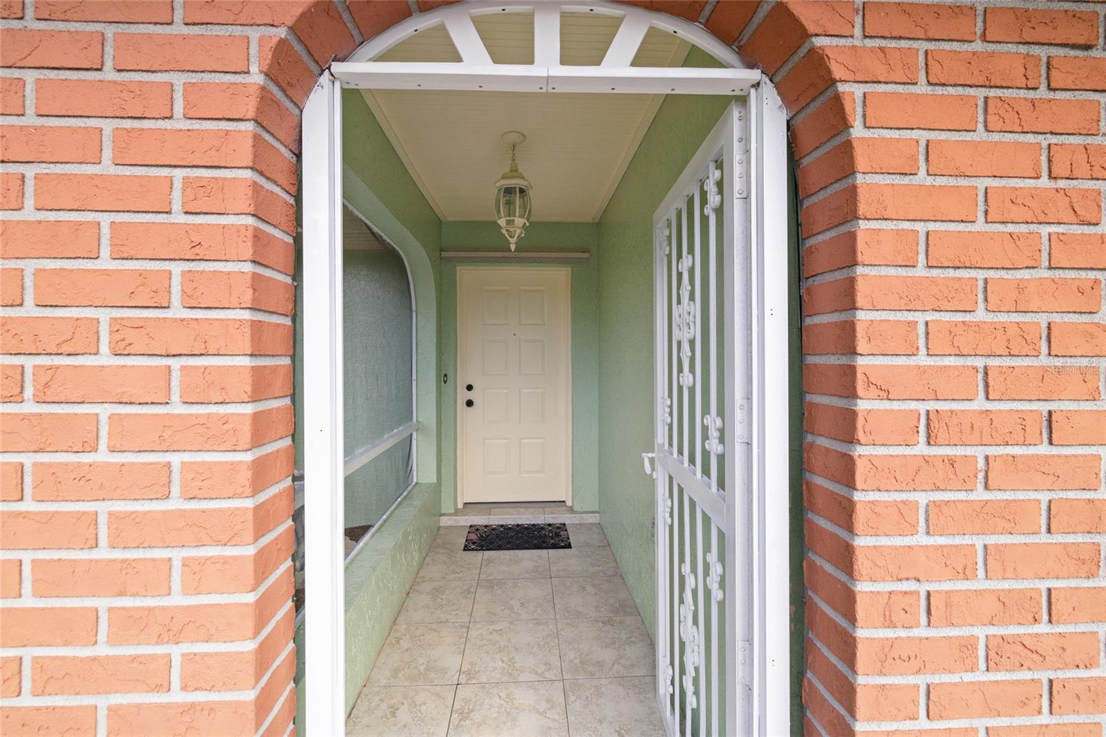 21024 BAFFIN AVE photo 4