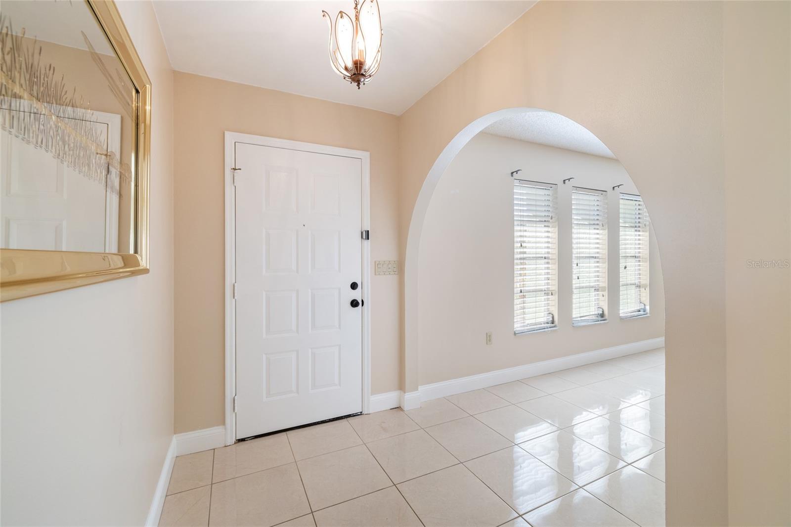 21024 BAFFIN AVE photo 5