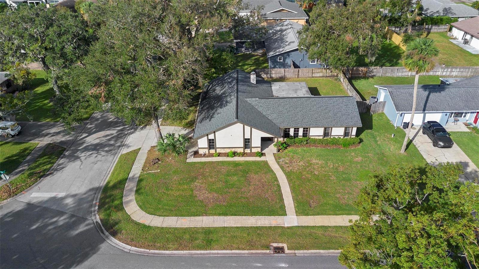 5788 DEVON ST photo 3
