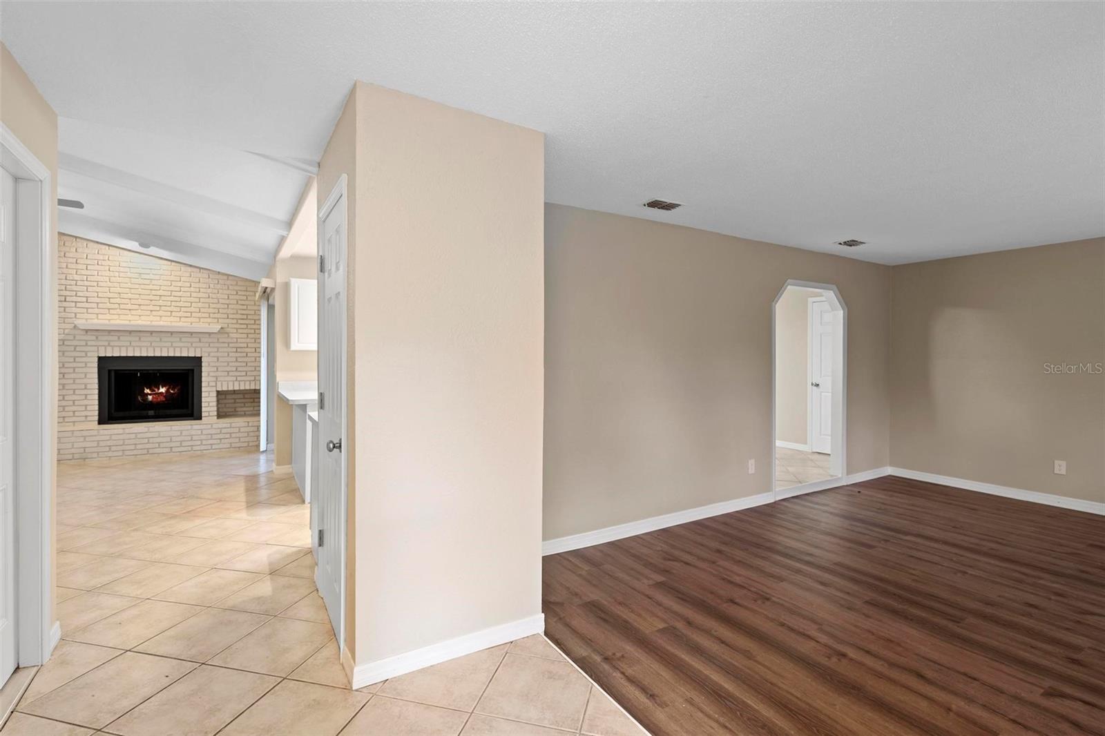 5788 DEVON ST photo 5