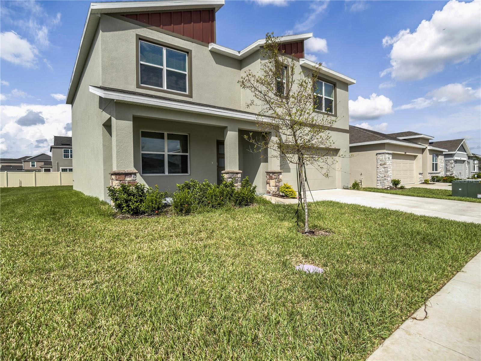 31925 OYSTER TRELLIS LN photo 3