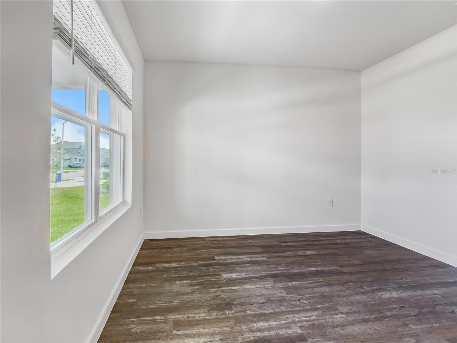 31925 OYSTER TRELLIS LN photo 5
