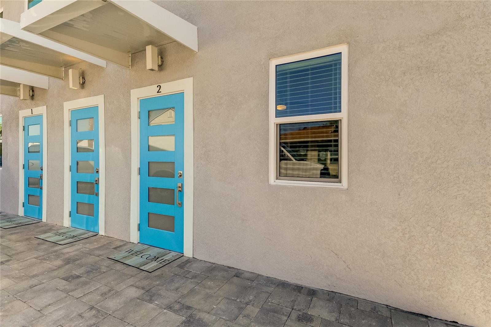 14135 PALM ST photo 2