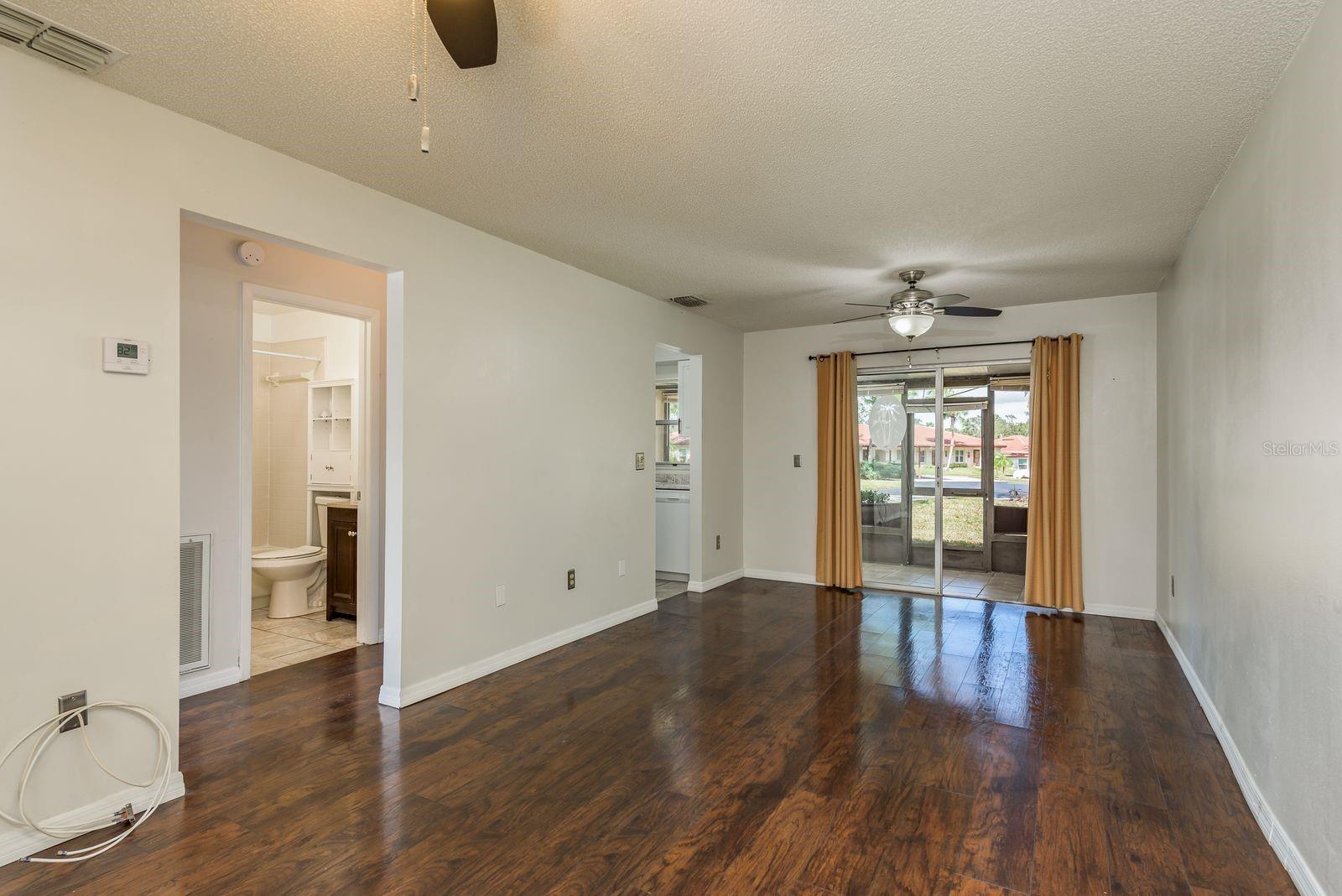 1102 TARRIDON CT photo 4