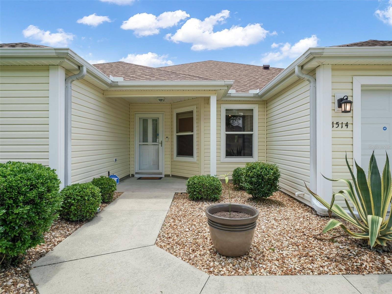 1514 FENIMORE LN photo 3