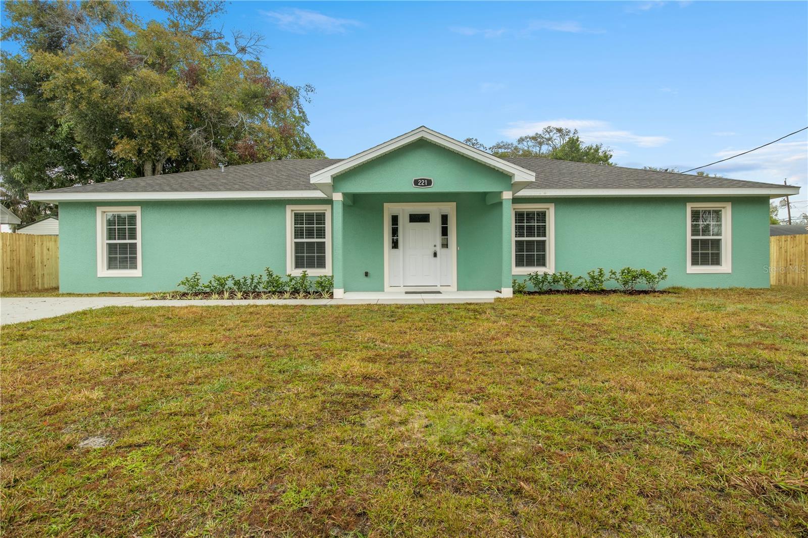 221 AVENUE P NW — home for sale
