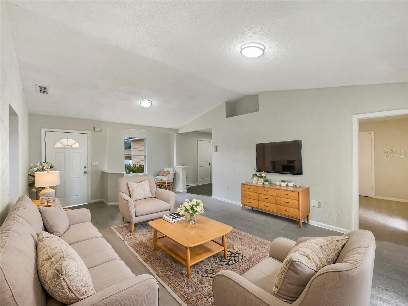 6510 AMI ANN CT photo 2