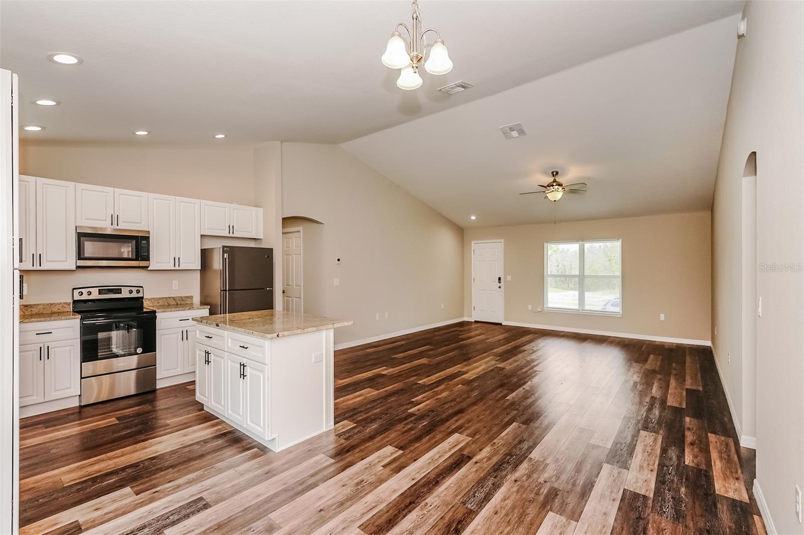 5276 SW 165TH STREET RD photo 4
