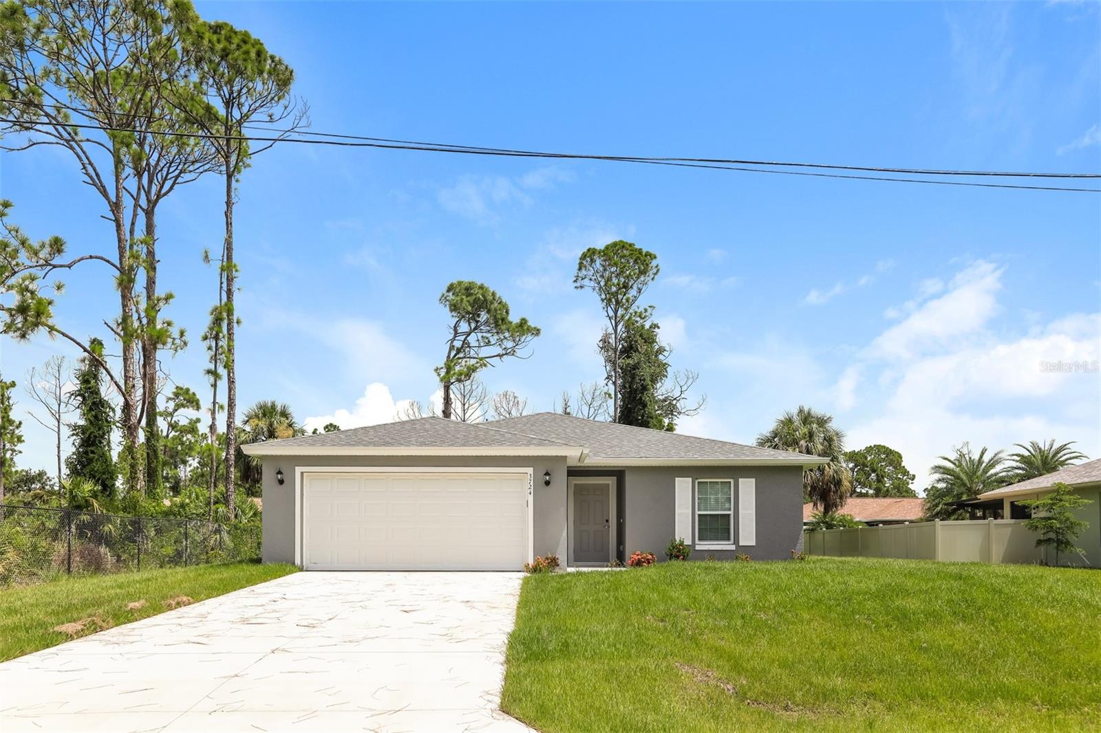 3724 LASLO AVE — home for sale