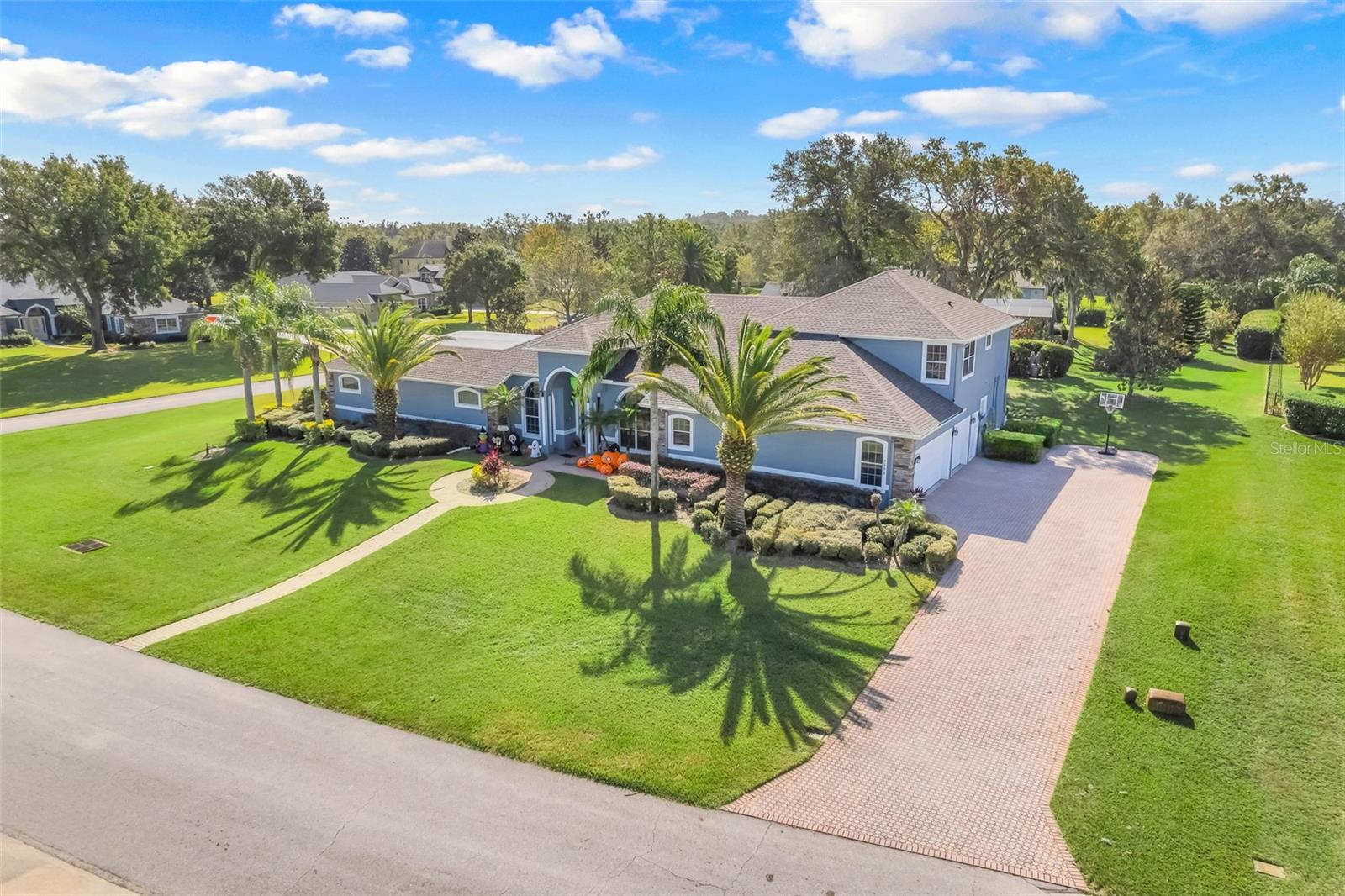 7350 SPRING MOUNTAIN LN photo 3