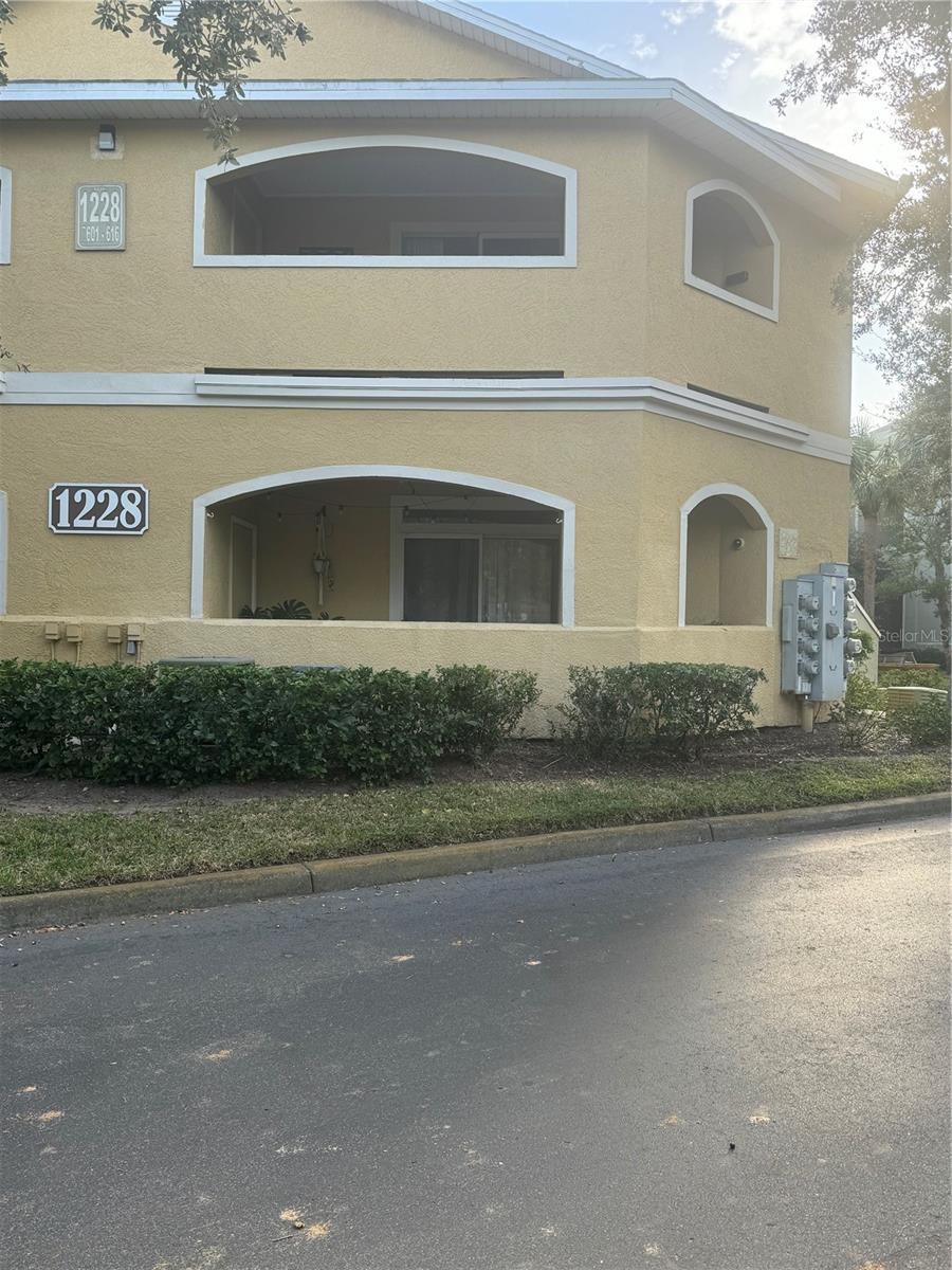 1228 S MISSOURI AVE #609 photo 3