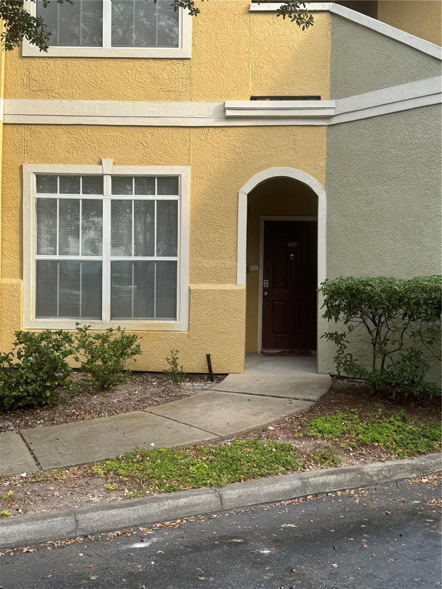 1228 S MISSOURI AVE #609 photo 4