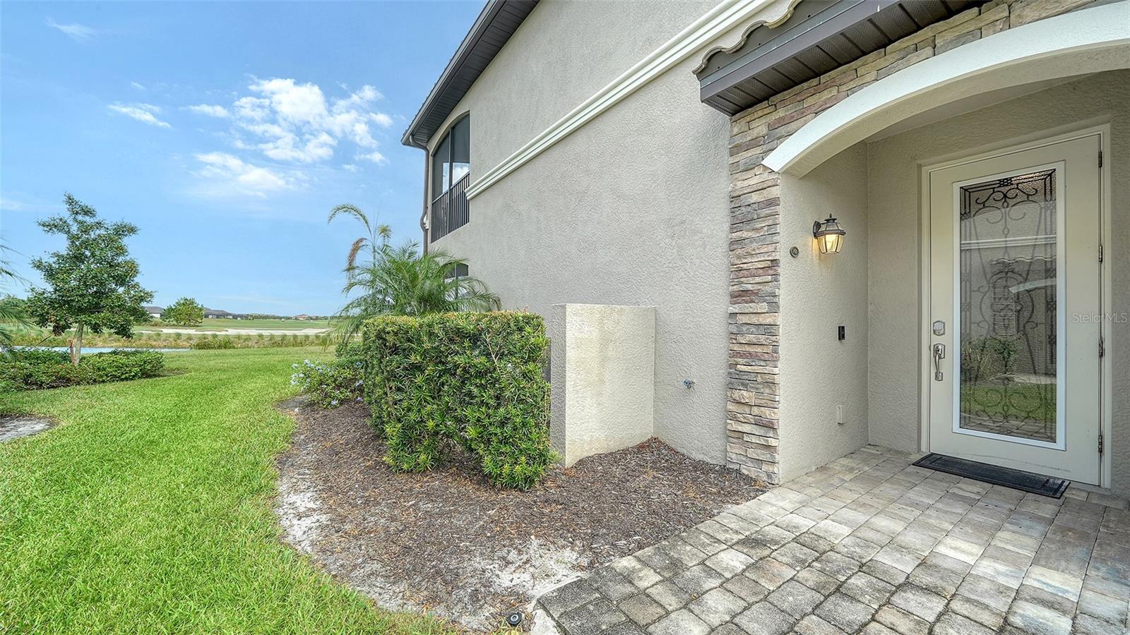 17815 GAWTHROP DR #101 photo 3