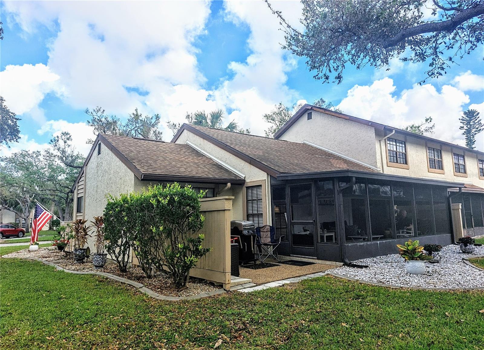 5581 LINKSMAN PL photo 3