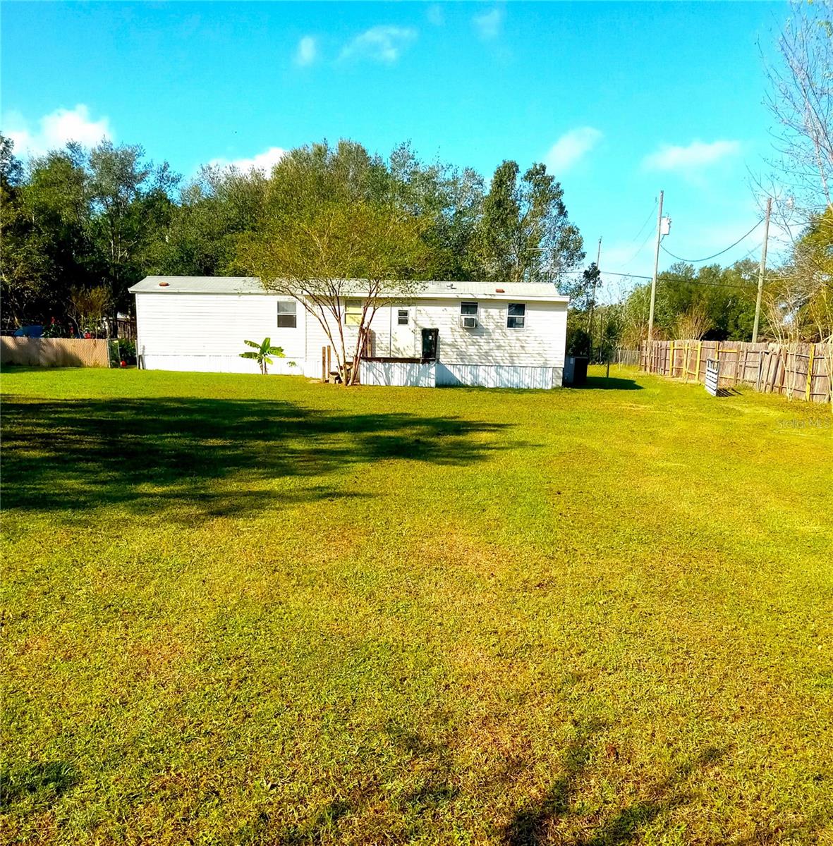 8040 HAMSTER DR photo 4