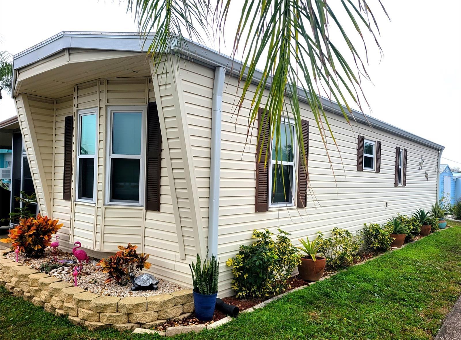 3111 BESSIE LN photo 2