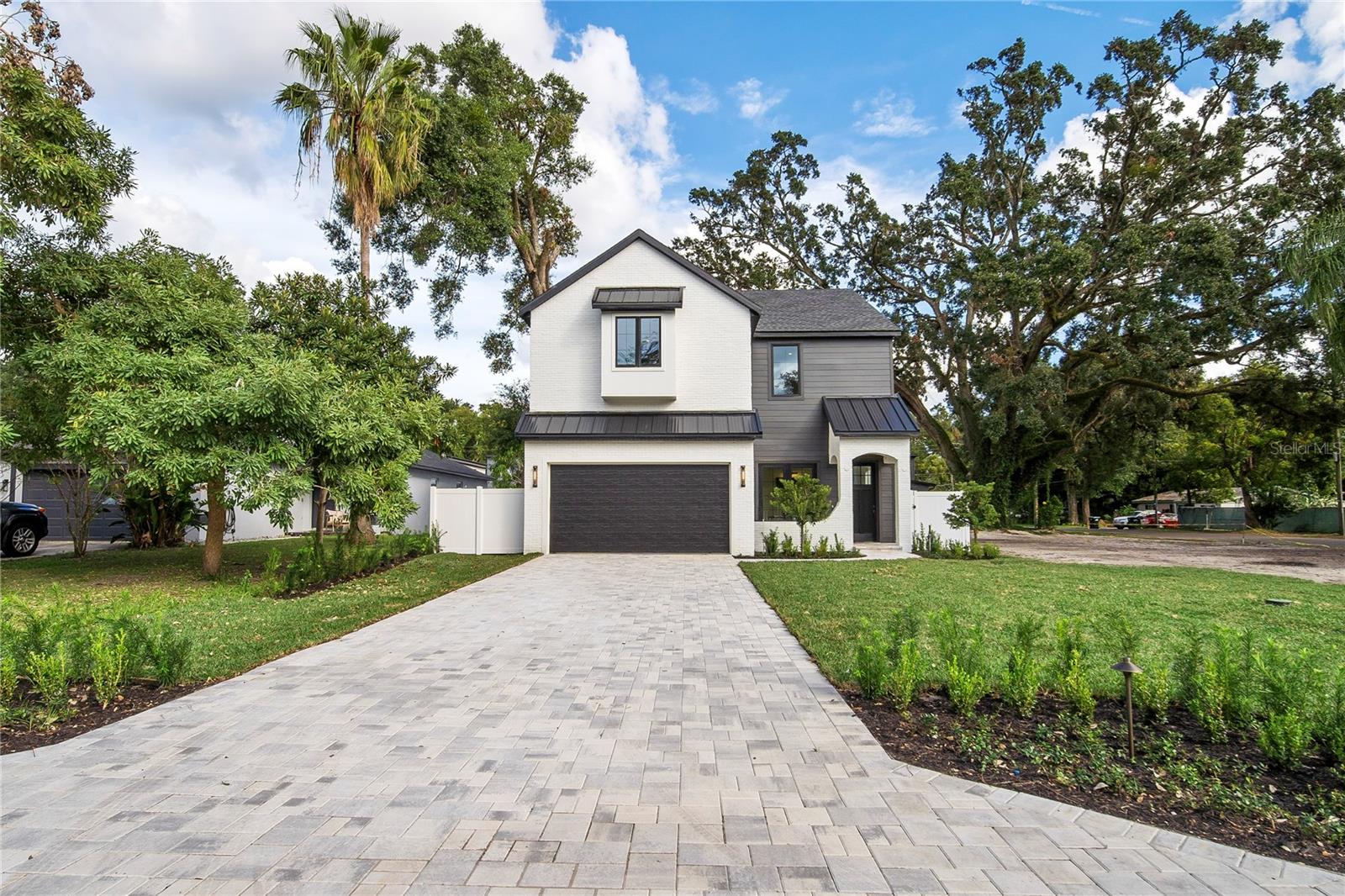 1423 RUSSELL AVE — home for sale