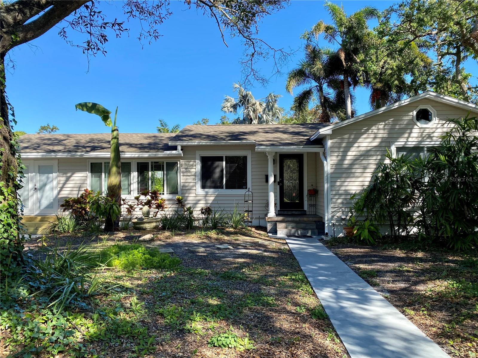 Single Family Residence